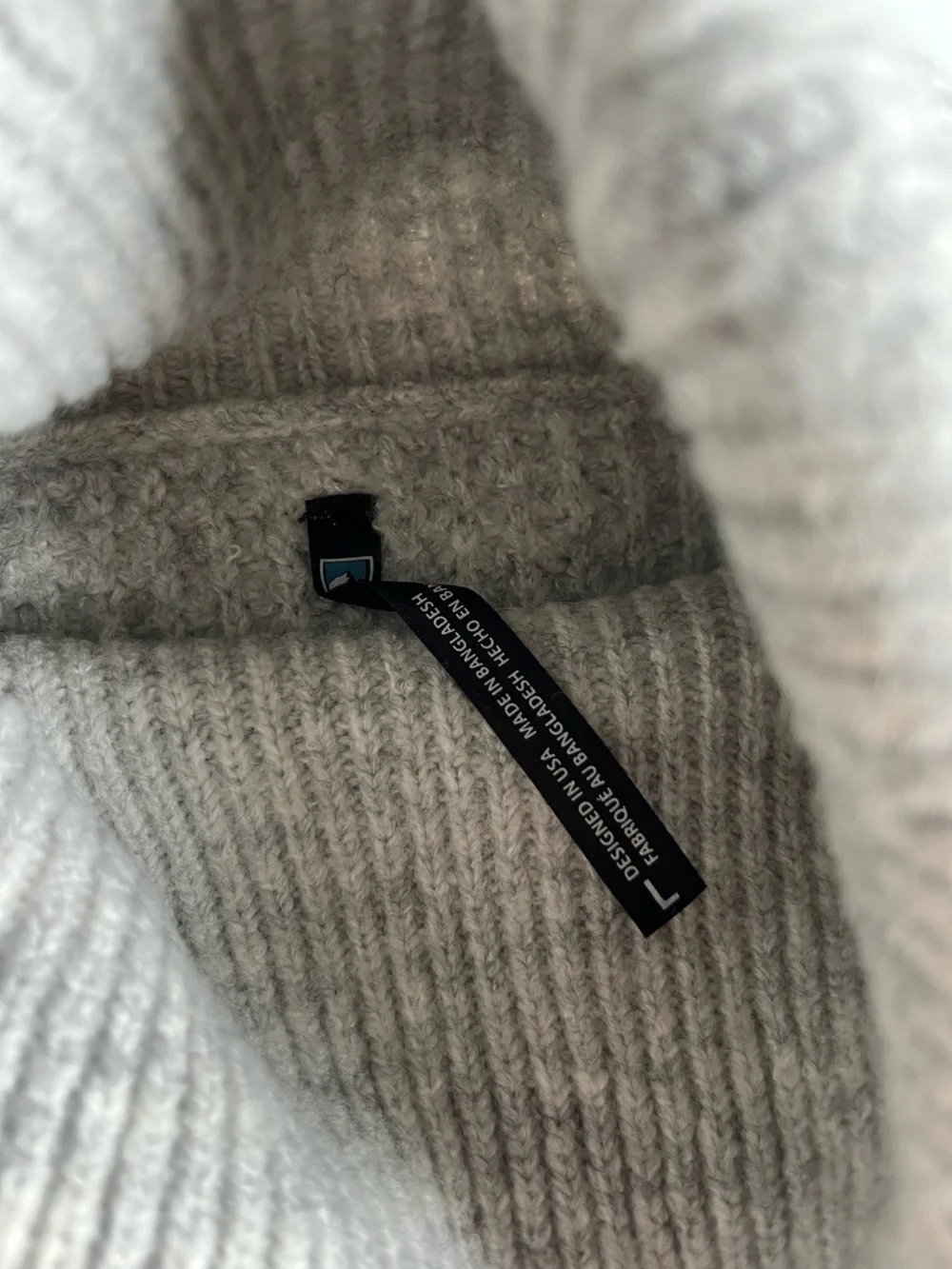 Kuhl Light Gray Waffle Knit Turtleneck Sweater